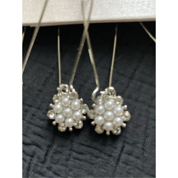 NEW Nicole Miller Rhinestone and Pearl Earring Set - Picture 3 of 6